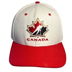 Nike Team Canada Hockey Hat Snapback White Red Cotton Embroidered Adjustable